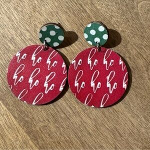 NWT Round Red ‘Ho Ho Ho’ and Green Polka Dot Earrings
